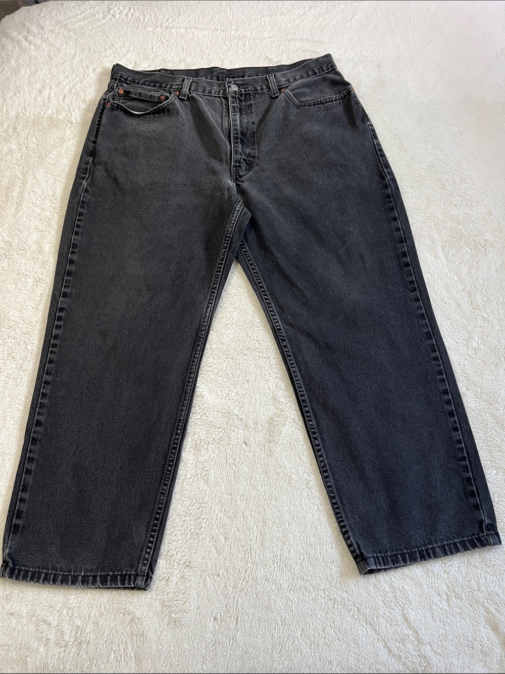 Levi's Men's 550 Washed Black Relaxed Straight Jeans. 40 x 30